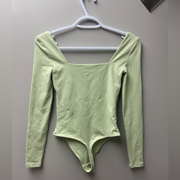 Babaton Contour Square Neck Green Bodysuit - Picture 3 of 5